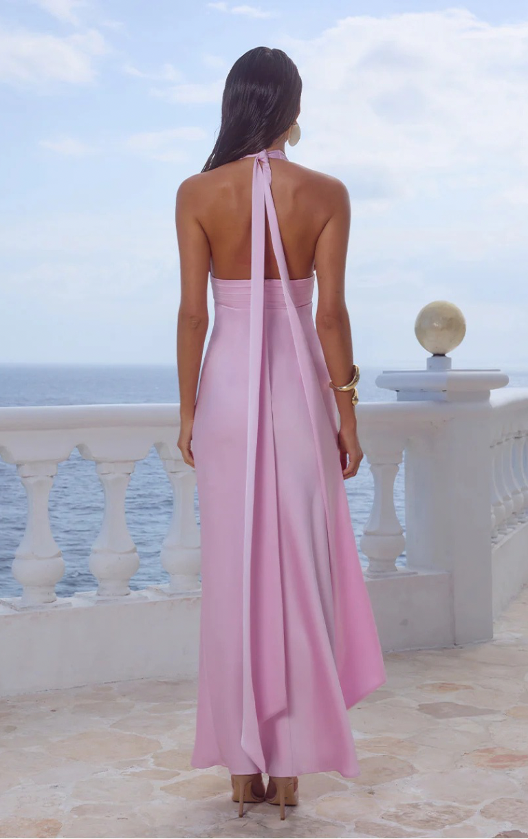 pink bridesmaid dresses south africa Bridal Party Goals: Bridesmaids in Traditional Dresses