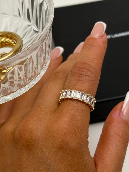 Amber 18K Gold Zirconia Ring