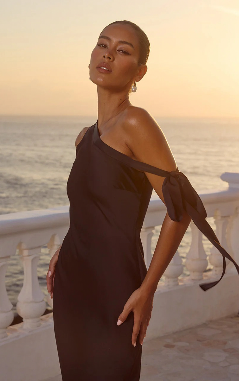 Viola One Shoulder Maxi Dress - Black