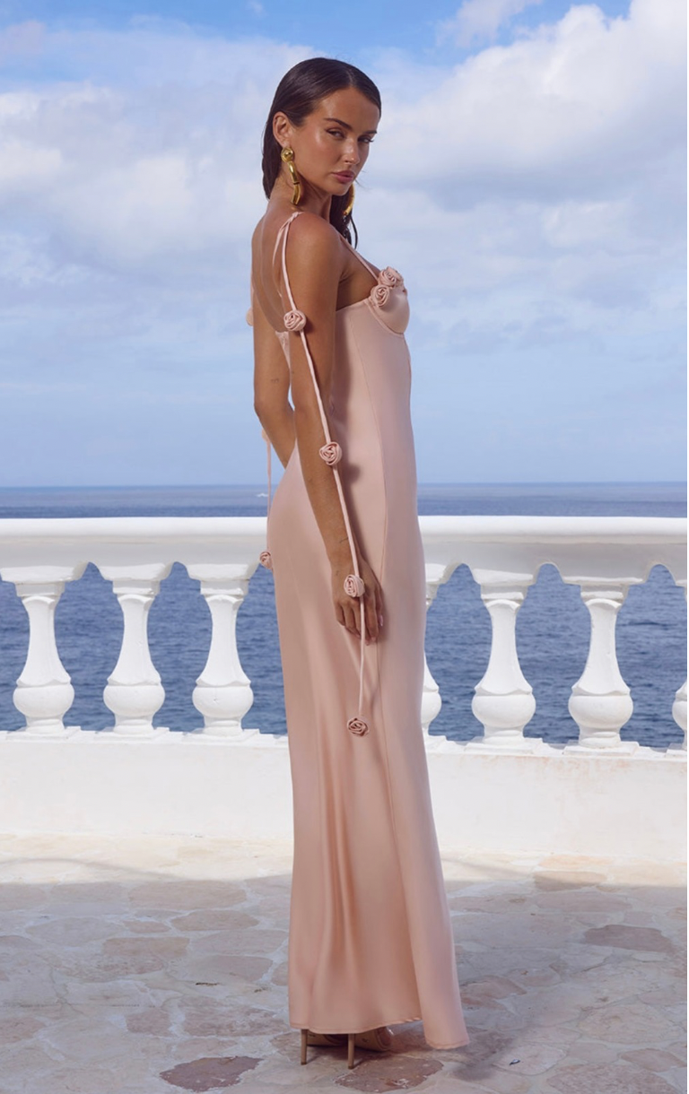 Lavena Maxi Dress - Peach