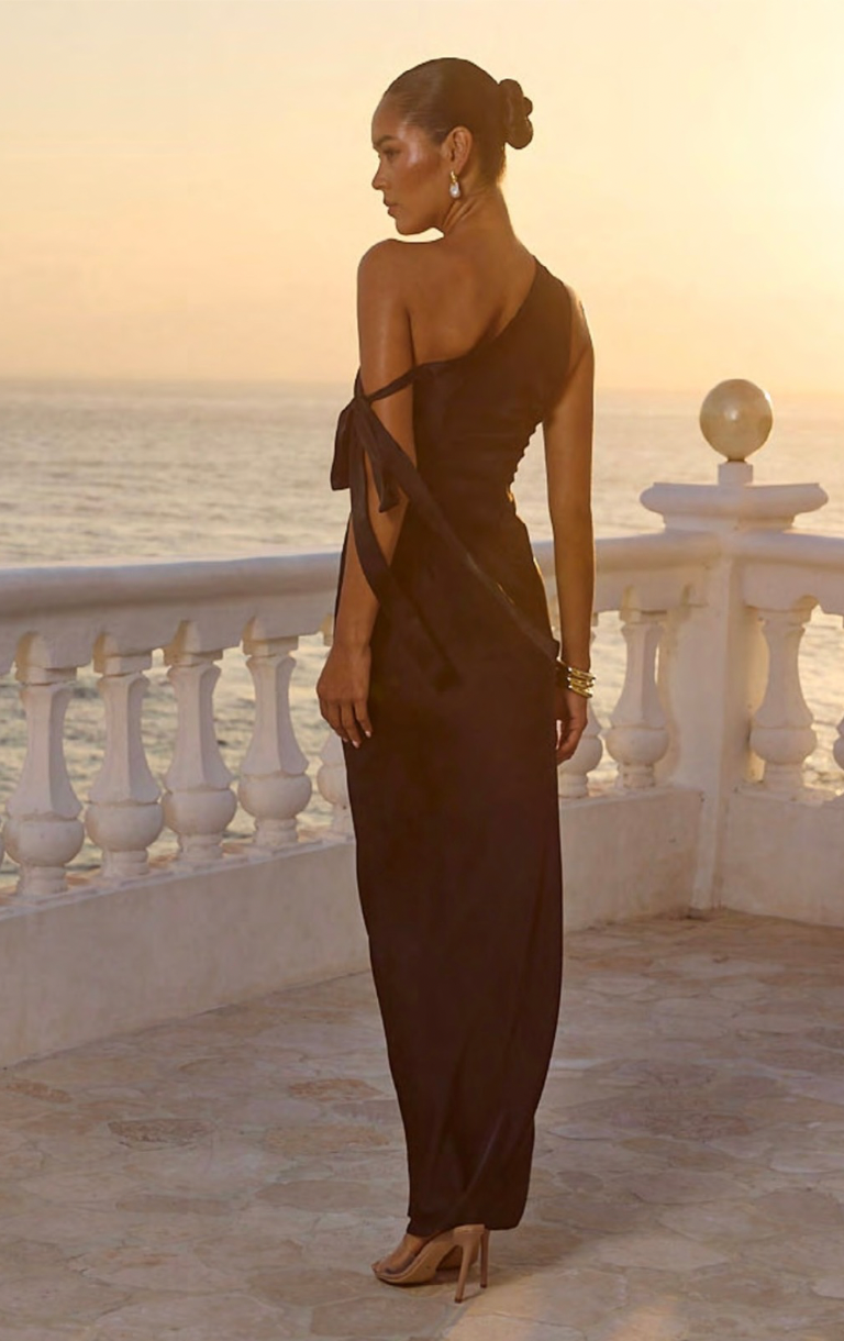 Viola One Shoulder Maxi Dress - Black