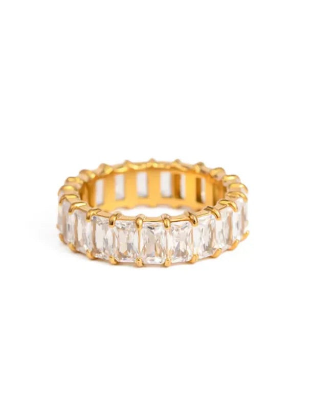 Amber 18K Gold Zirconia Ring